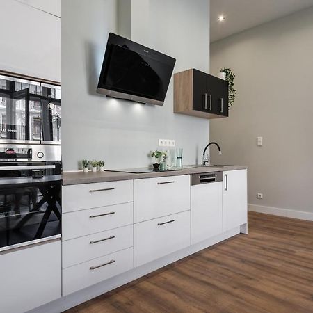 Buenos Boutique - A/C, 2 Bathrms, Amazing View Appartement Boedapest Buitenkant foto