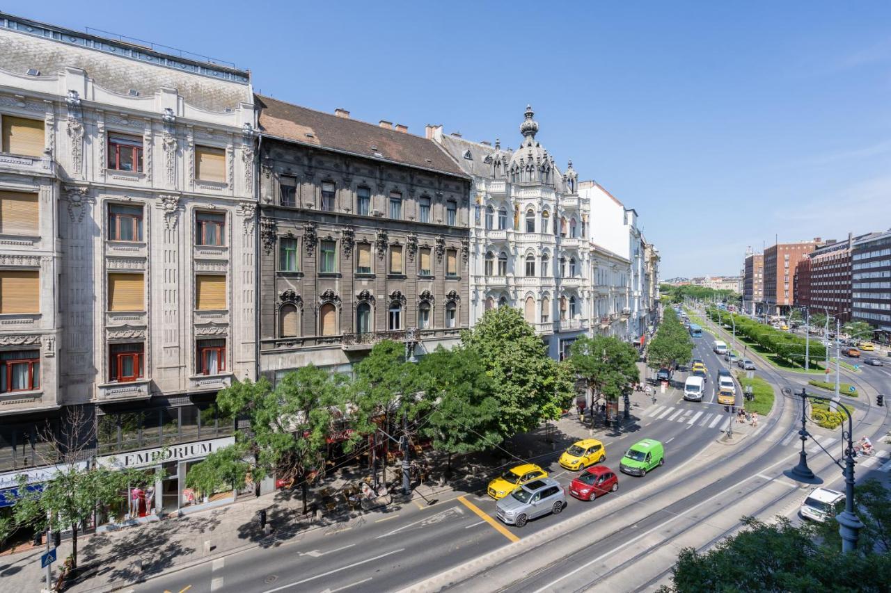 Buenos Boutique - A/C, 2 Bathrms, Amazing View Appartement Boedapest Buitenkant foto