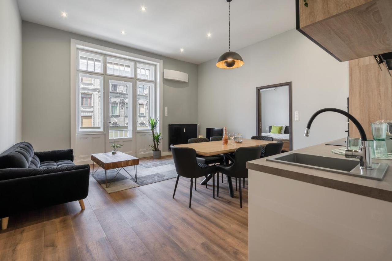 Buenos Boutique - A/C, 2 Bathrms, Amazing View Appartement Boedapest Buitenkant foto